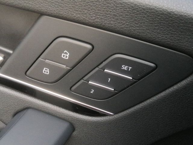 Q5 Sportback 55 TFSI e quattro S line Head-Up, A