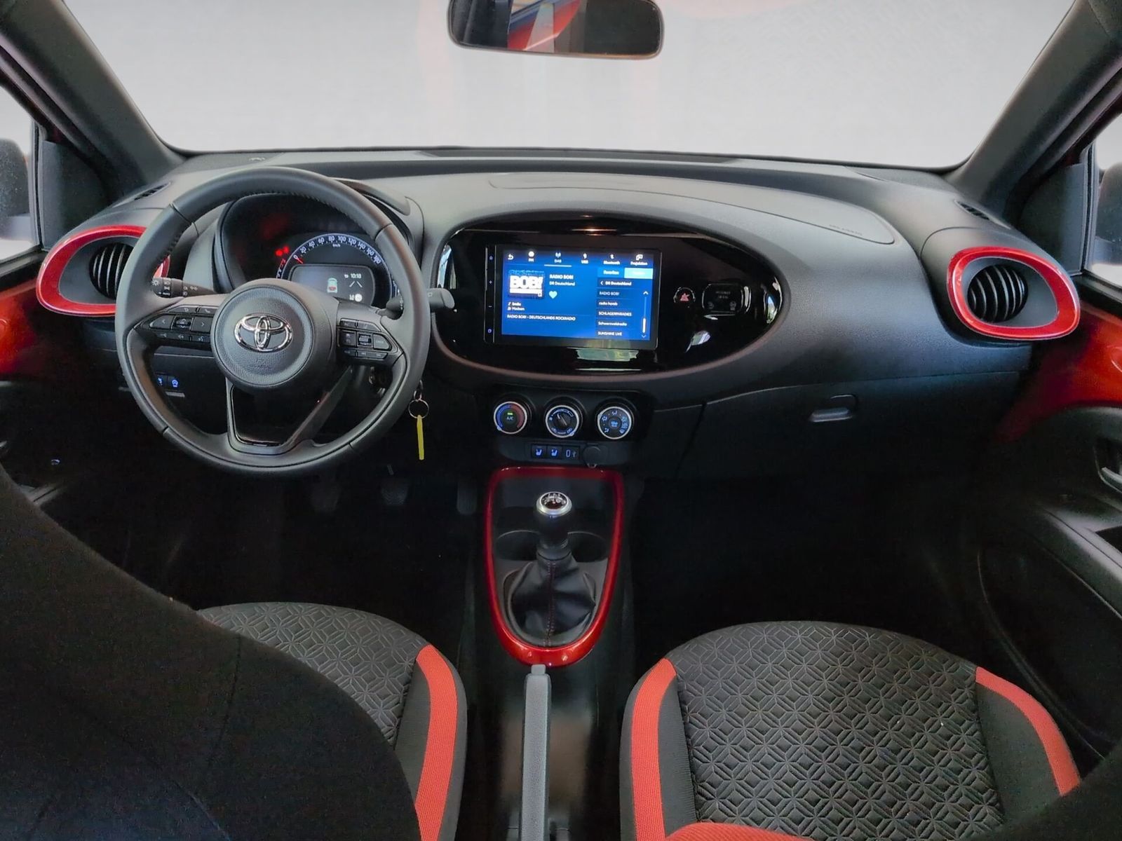 Fahrzeugabbildung Toyota Aygo X 1.0 Teamplayer Navi,SHZ,SoundSys,ACC,Kam.