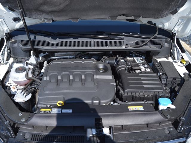 Touran 2.0 TDI DSG R-Line VOLL/STAND-HZ/PANORAMA