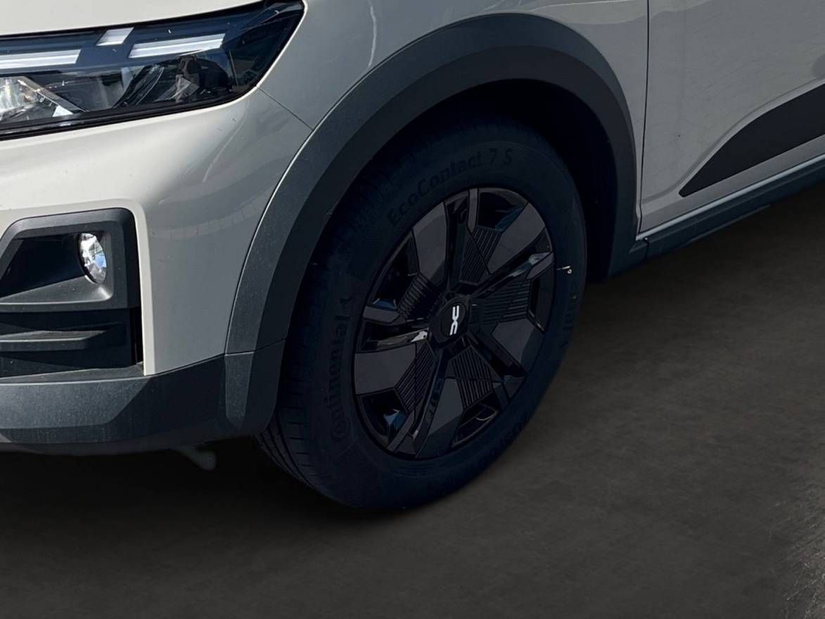 Fahrzeugabbildung Dacia Jogger Expression TCe 110 7-Sitzer