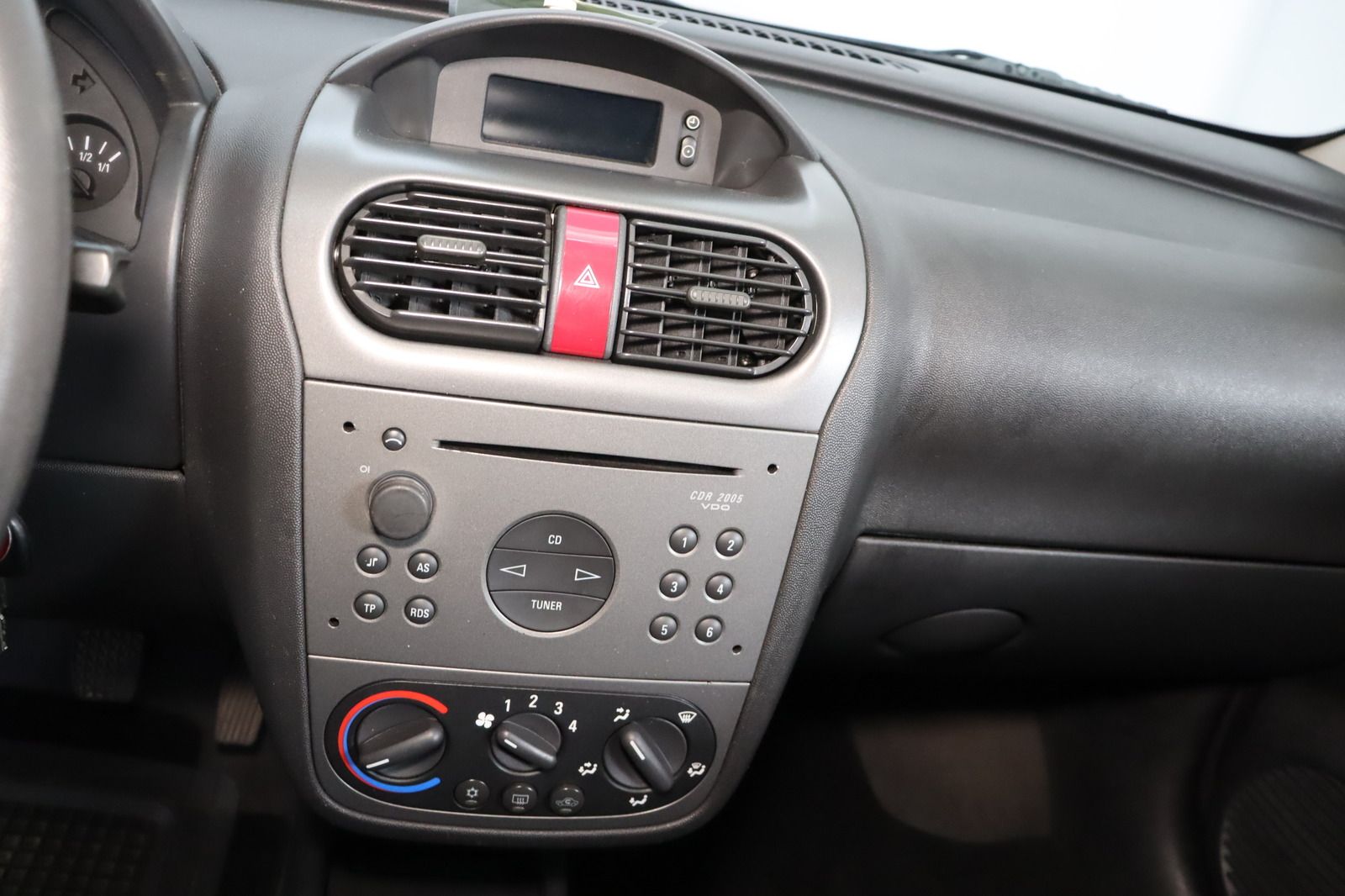Fahrzeugabbildung Opel Corsa C 1.0i * Klima * HU/AU neu