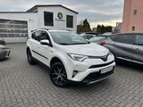 Toyota RAV4 Hybrid Style Selection*NAVI*KAM*SHZ*AHK - Toyota RAV 4 Gebrauchtwagen in Köln