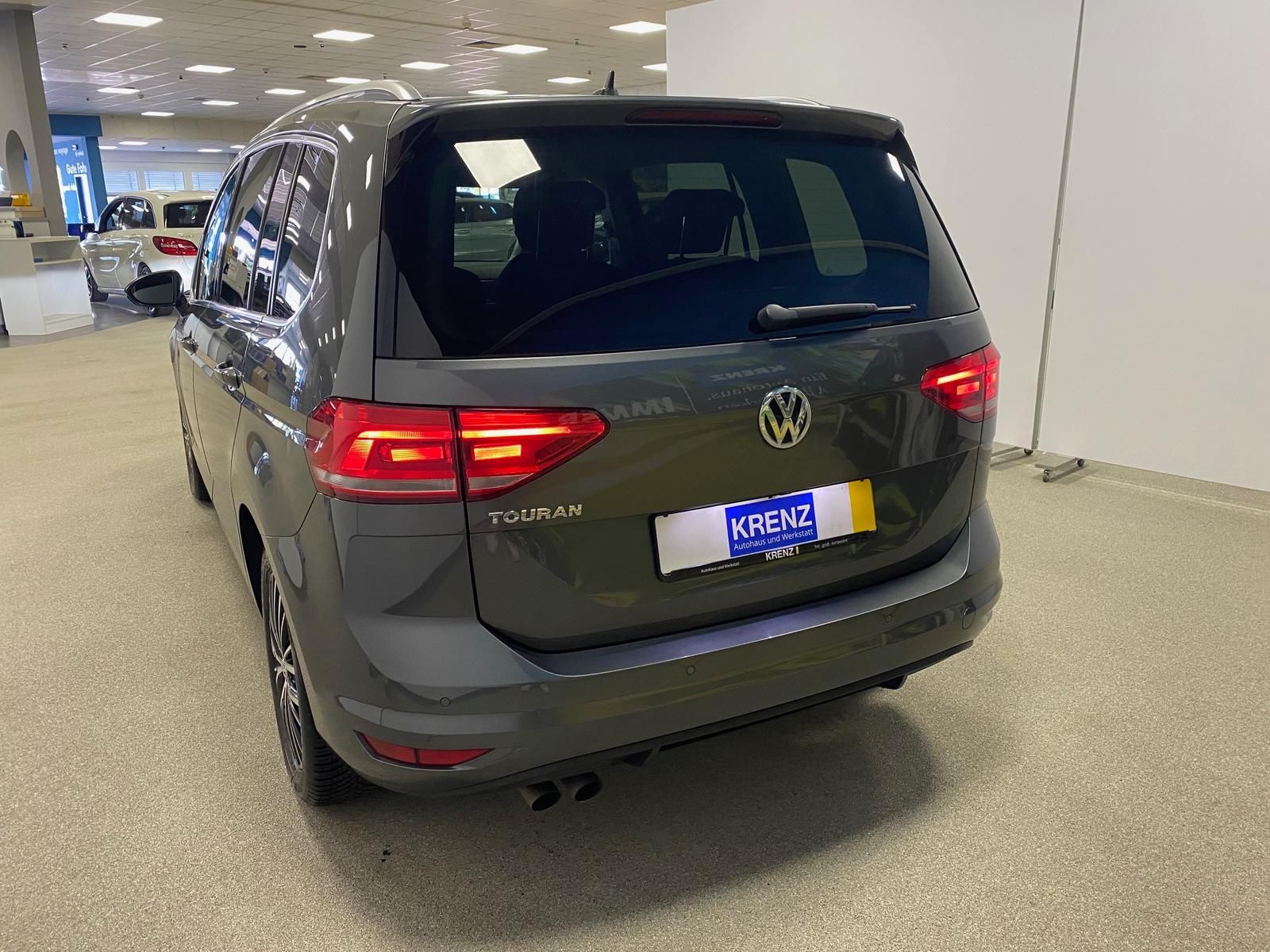 Fahrzeugabbildung Volkswagen Touran 1.4 16V TSI Highline BMT+TOTWINKEL+ACC+++