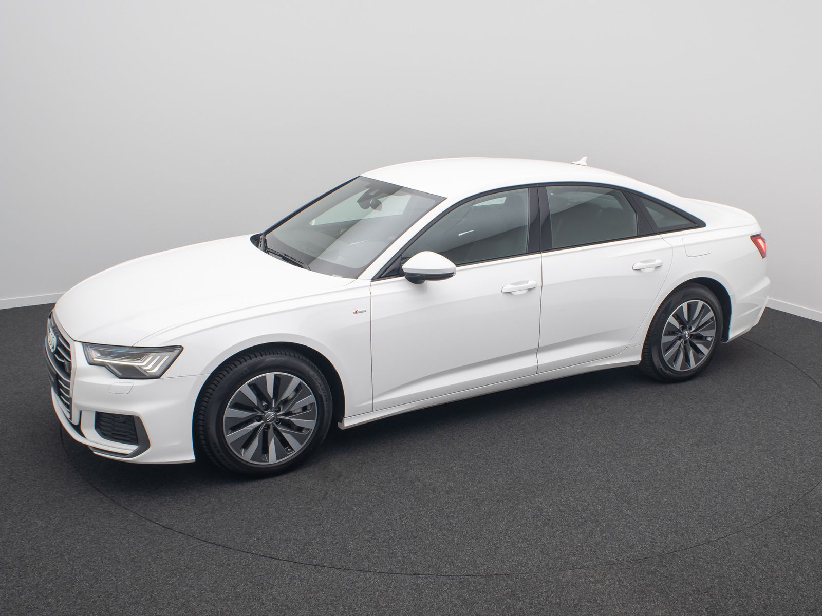 Fahrzeugabbildung Audi A6 50 TFSI quattro B&O Kamera Memory HUD S Line