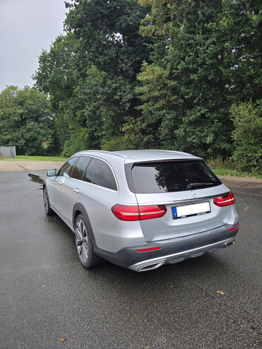 Mercedes-Benz E 220 d 4MATIC T All-Terrain