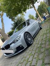 BMW 328i - - silberne BMW 328