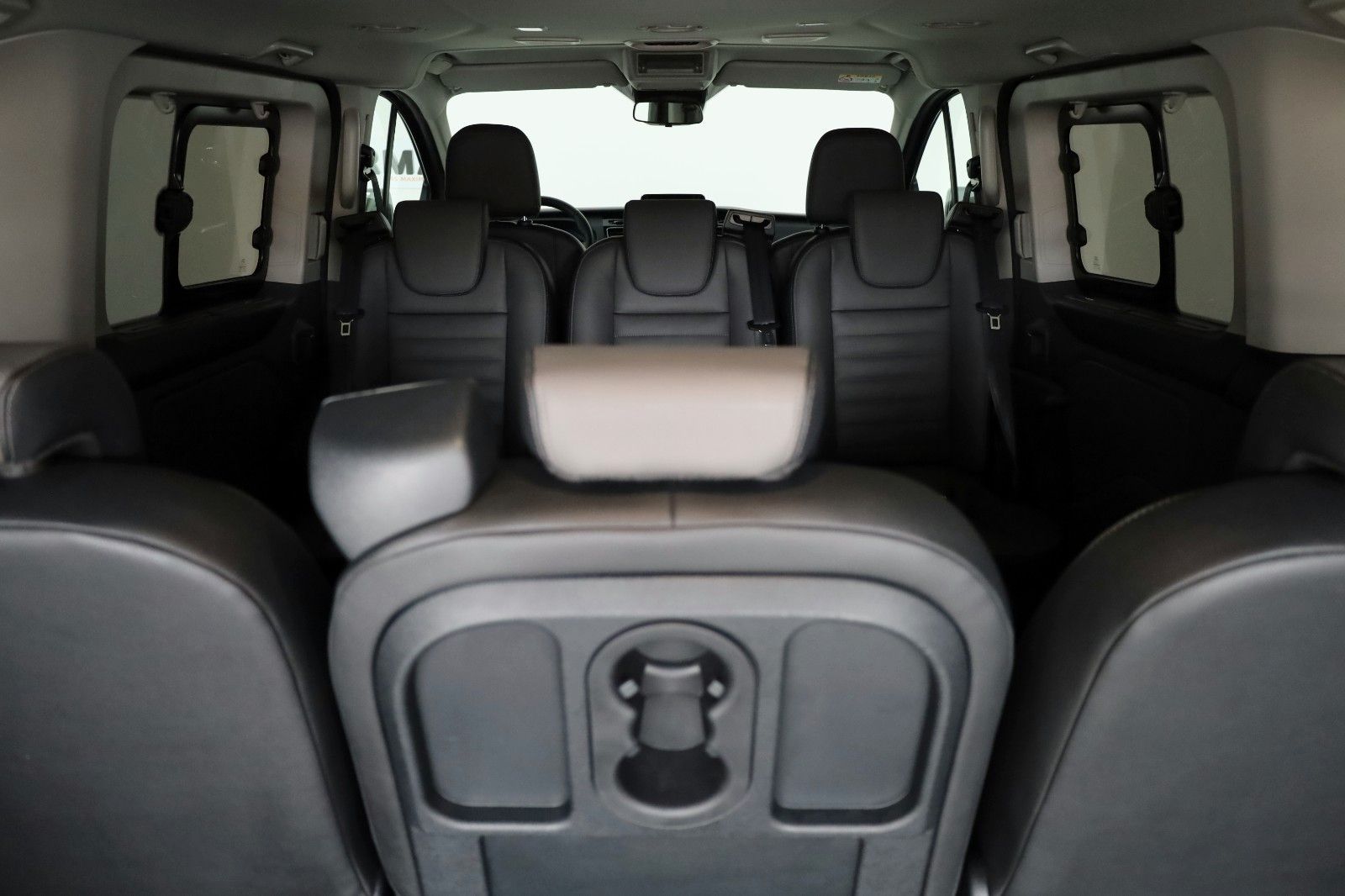 Fahrzeugabbildung Ford Transit Custom Titanium X Leder,Navi,ACC,8 Sitze