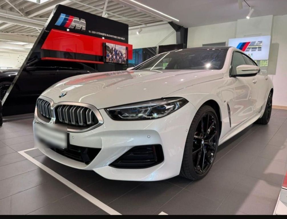 Image of BMW 840