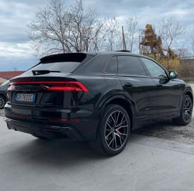 Audi Q8 - 7