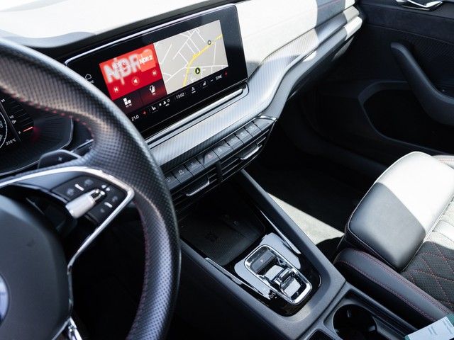 Octavia Combi 2.0 TSI RS Edition DSG HUD+AHK+MAT