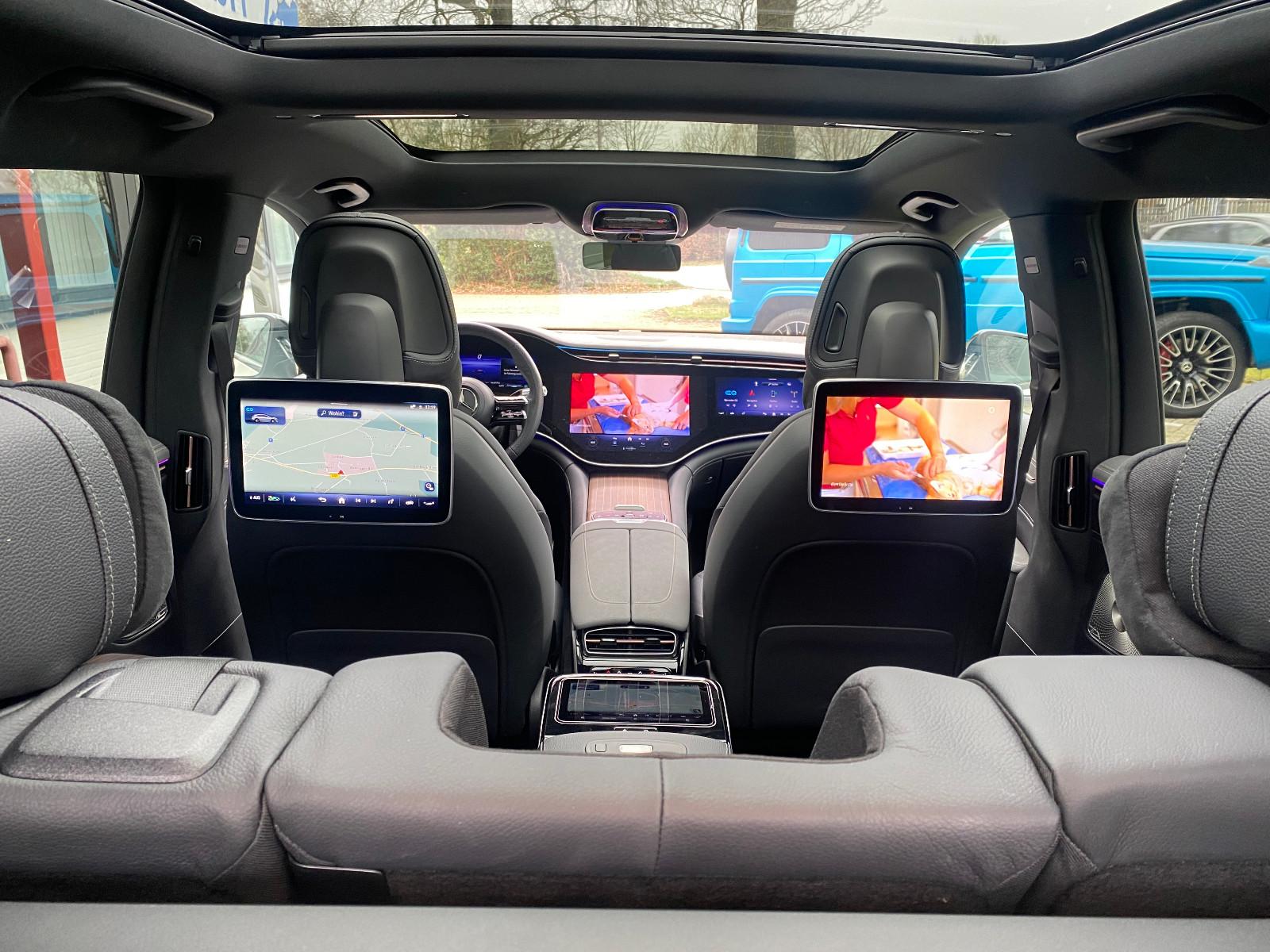 Mercedes-Benz EQS SUV 580 4M Hyperscreen/Fond TV/Pano//Desingo