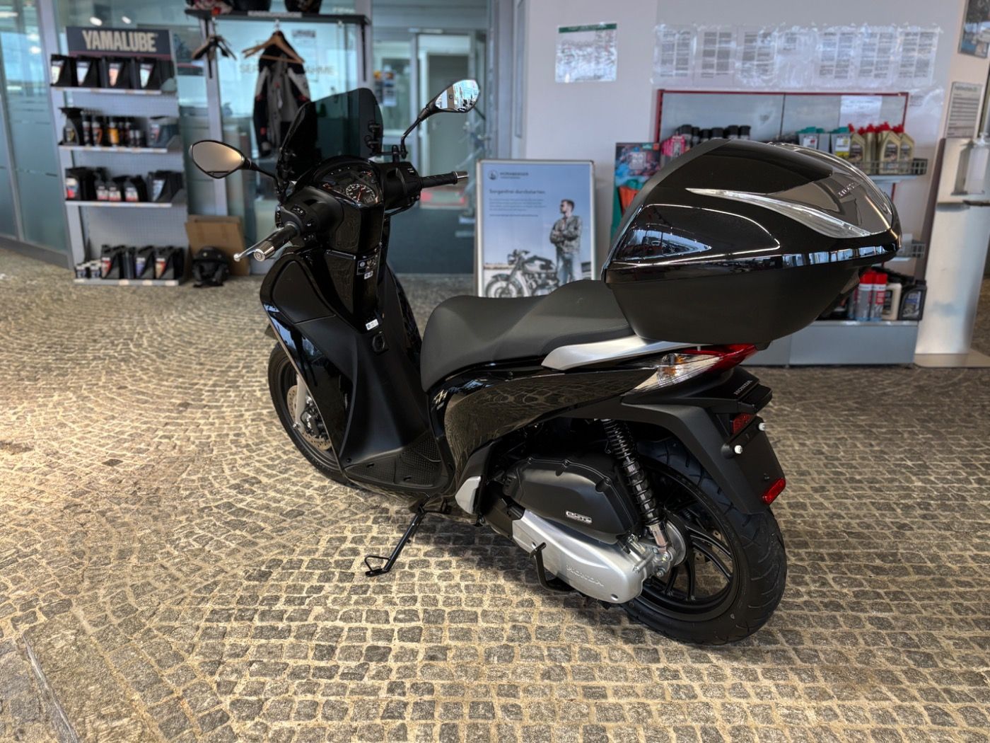 Fahrzeugabbildung Honda SH 125 i sehr gepflegt,