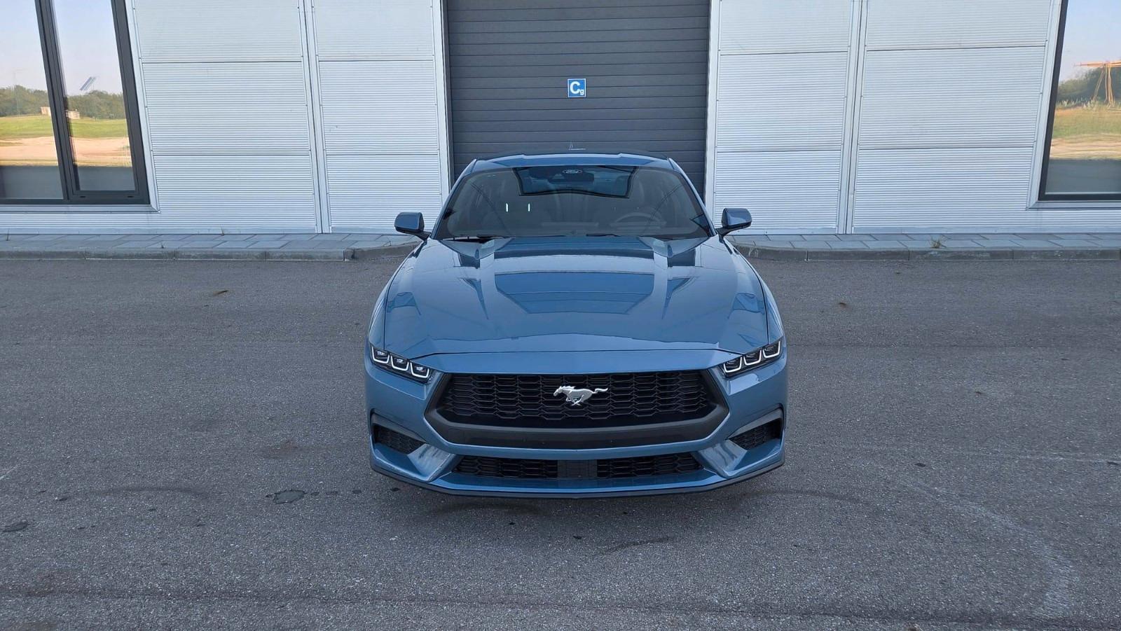 Ford Mustang EcoBoost 2026 | Vapor Blue I TOP