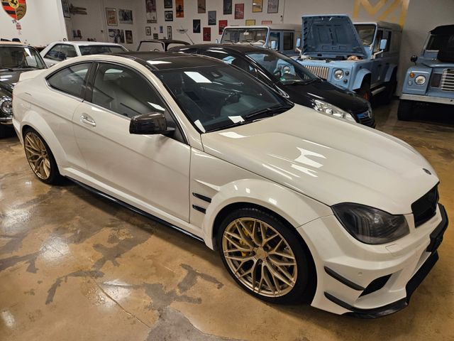 Mercedes-Benz Black Series  C 63 AMG Performance Plus-Paket