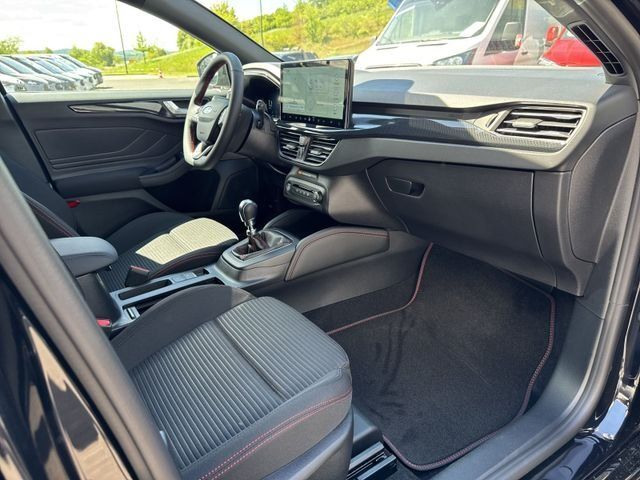 Fahrzeugabbildung Ford Focus 1,0l EcoBoost ST-Line X #RFK #Tempomat #Ea