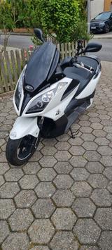 Kymco Downtown 300 - KYMCO ROLLER 300
