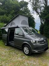 Volkswagen T6 California Beach mit Camping-Ausstattung - VW T6 California Gebrauchtwagen in München