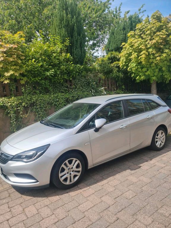 Image of Opel Astra