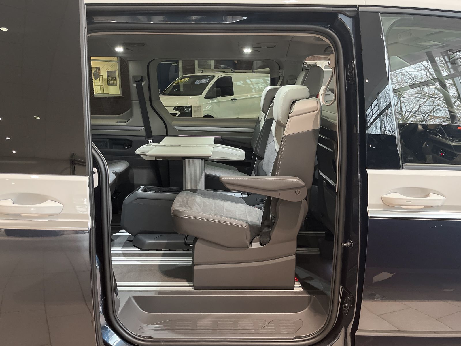 Volkswagen T7 Multivan - Bild 9