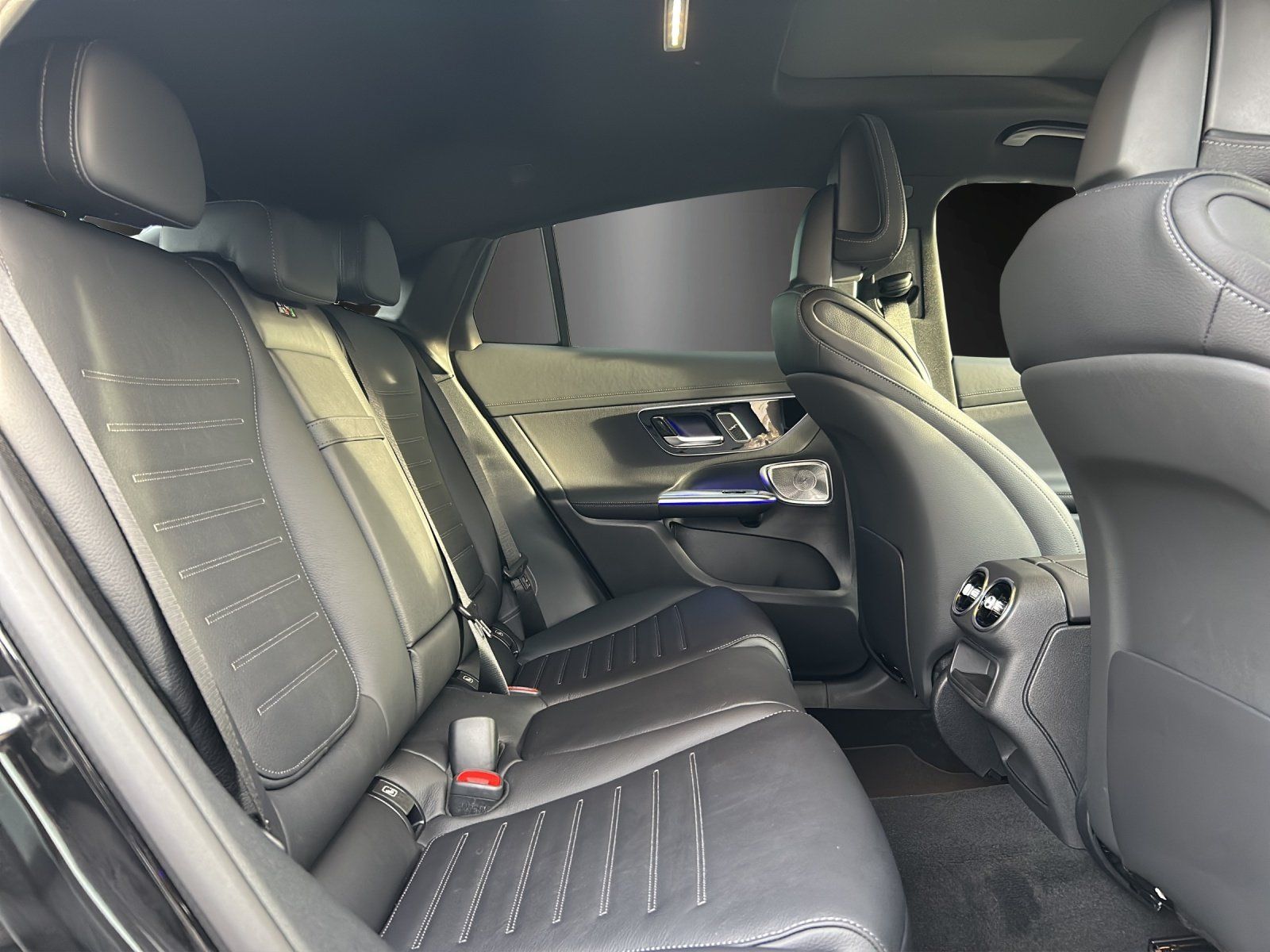 Fahrzeugabbildung Mercedes-Benz GLC 450 d 4M Coupé AMG Sitzklima PANO Burmester