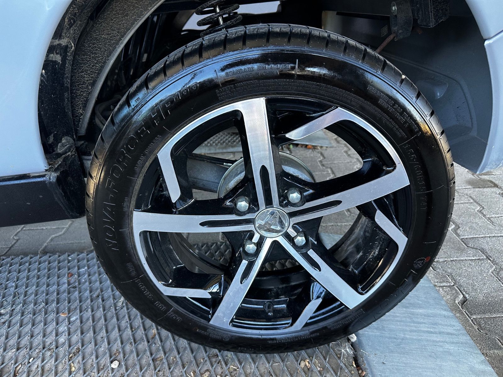 Aixam Crossover | Airbag — Bild 20