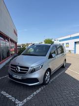 Mercedes-Benz V 220 d kompakt -