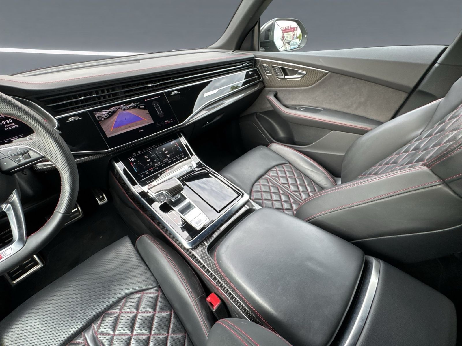Audi SQ8 - Bild 13