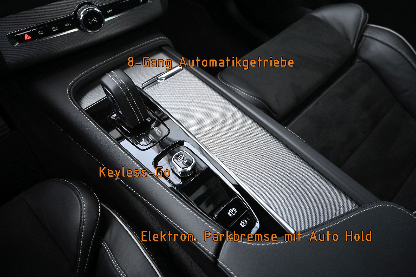 Fahrzeugabbildung Volvo XC90 B5 D AWD R-Design °ACC°AHK°PANO°STANDHEIZ°