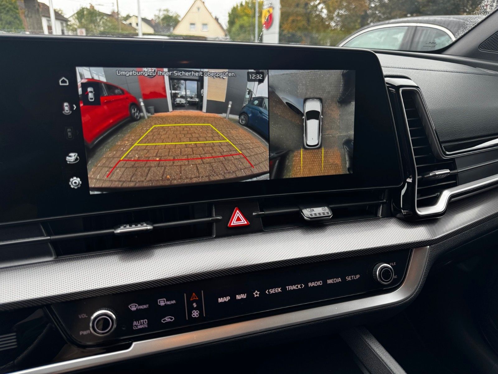 Fahrzeugabbildung Kia SPORTAGE 180PS AWD GTL DRIVEP. SOUNDP.
