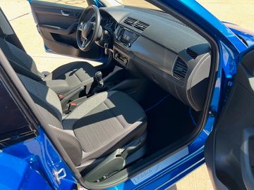 Skoda Fabia Drive 125 1,0 TSI Best Of PANO  NAVI