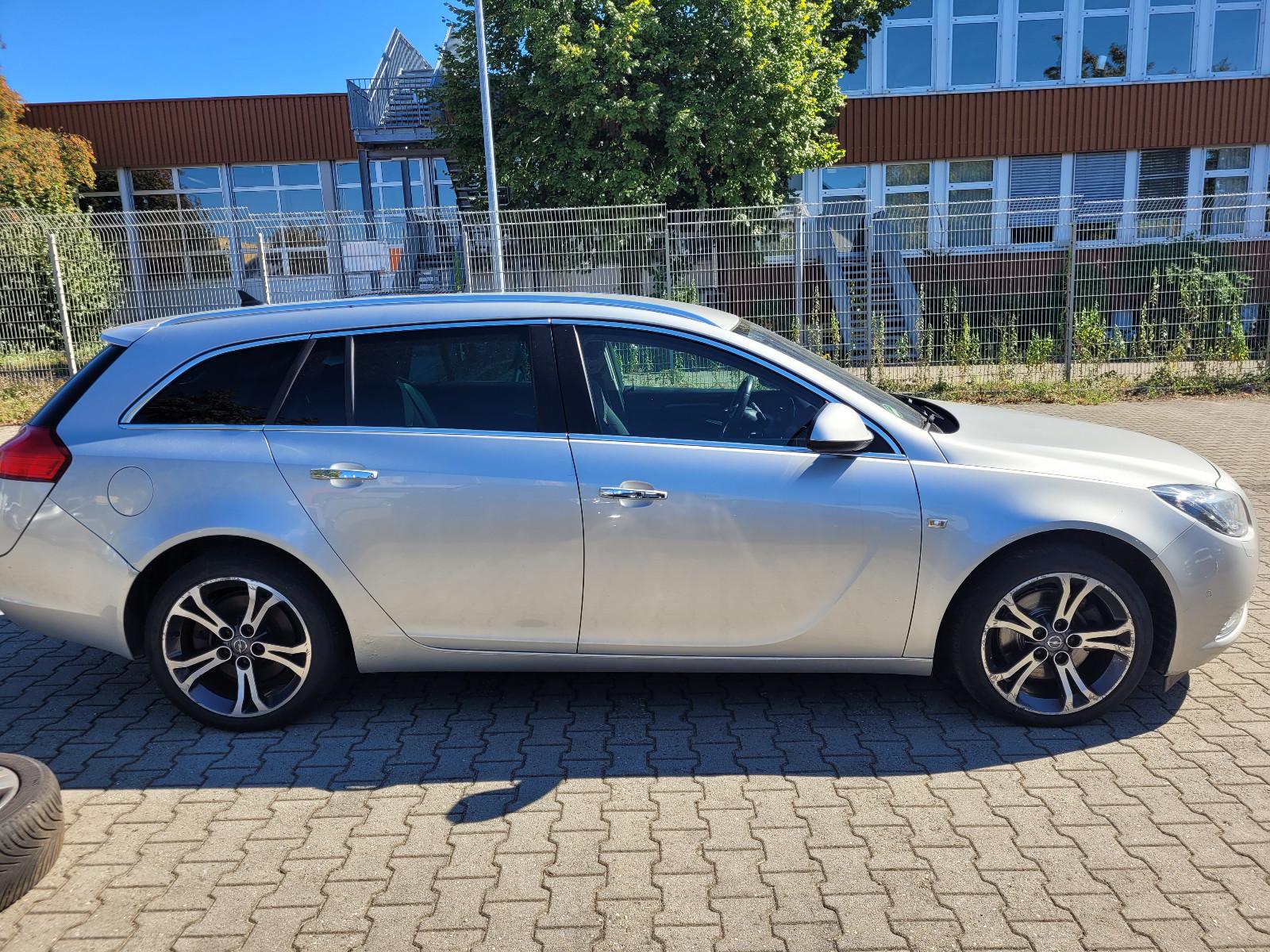 Opel Insignia 2013 — photo 7