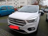 Ford Kuga Cool & Connect - Ford Focus SUV