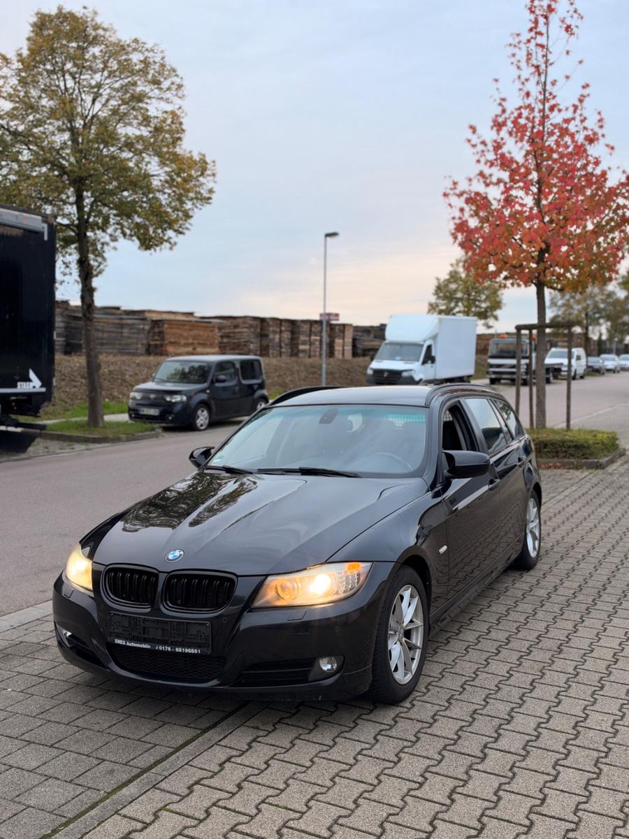 BMW 320 2010 — photo 14