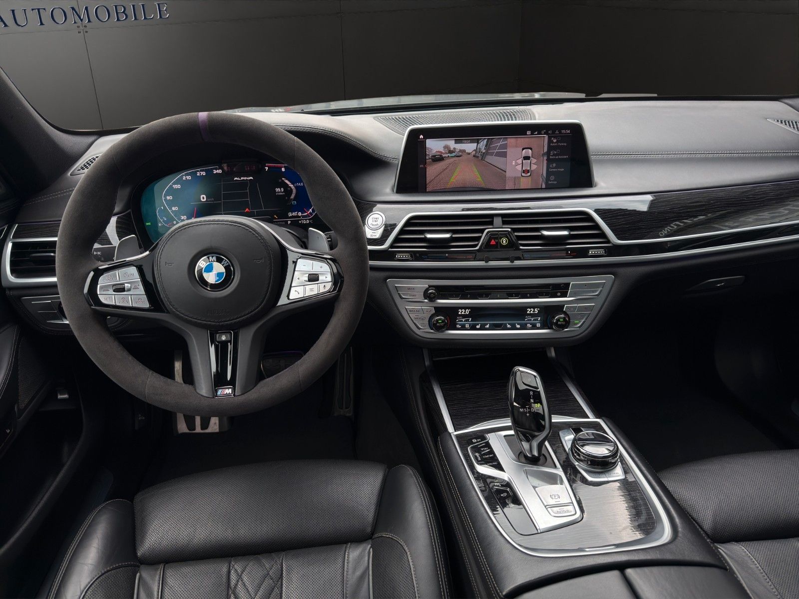 Fahrzeugabbildung BMW 750Li xDrive *M-Sport*H&K*Skylounge*HUD*Masssage