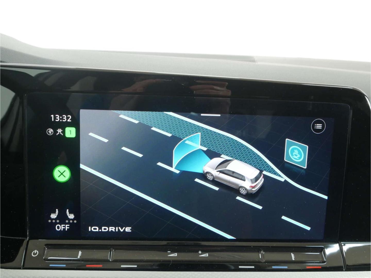 Volkswagen Golf 1.0 eTSI Move DSG App-Connect/SH/Klima, миниатюра 25