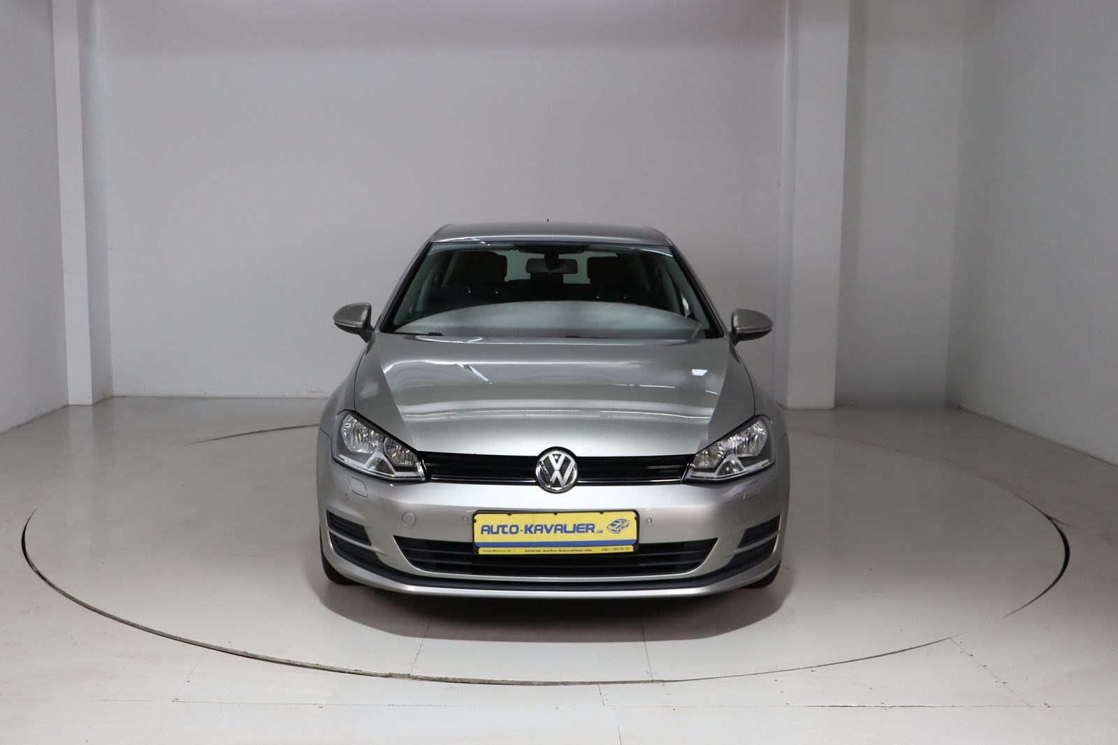 Fahrzeugabbildung Volkswagen Golf 1.4 TSI * PDC * Sitzhzg. * HU/AU neu