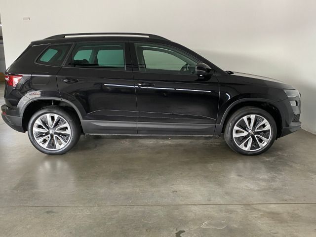 Karoq Drive 2.0 TDI AHK+NAVI+KAMERA+MATRIX