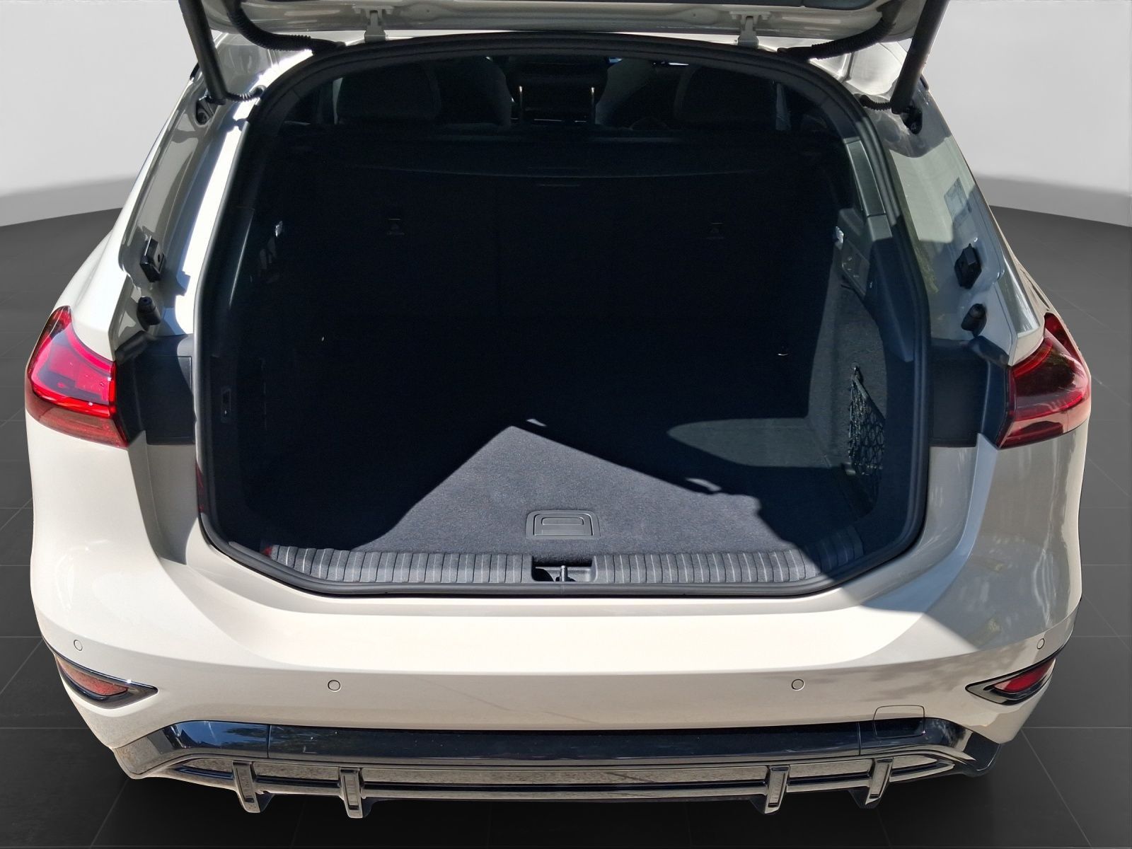 Audi A6 e-tron - Bild 18