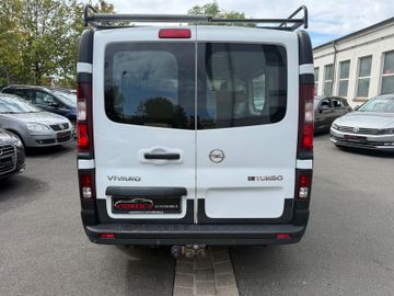 Opel Vivaro - 9