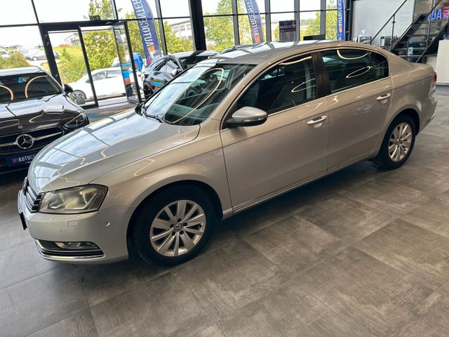 MYAUTOCENTER – Gebraucht- und Jahreswagen mit Werkstattservice in Pfaffenhofen Volkswagen Passat *ACC*NAV*AHK*PDC*SitzHZ*2-ZONEN*TotWinkel