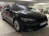 BMW 320d xDrive Touring Automatic -