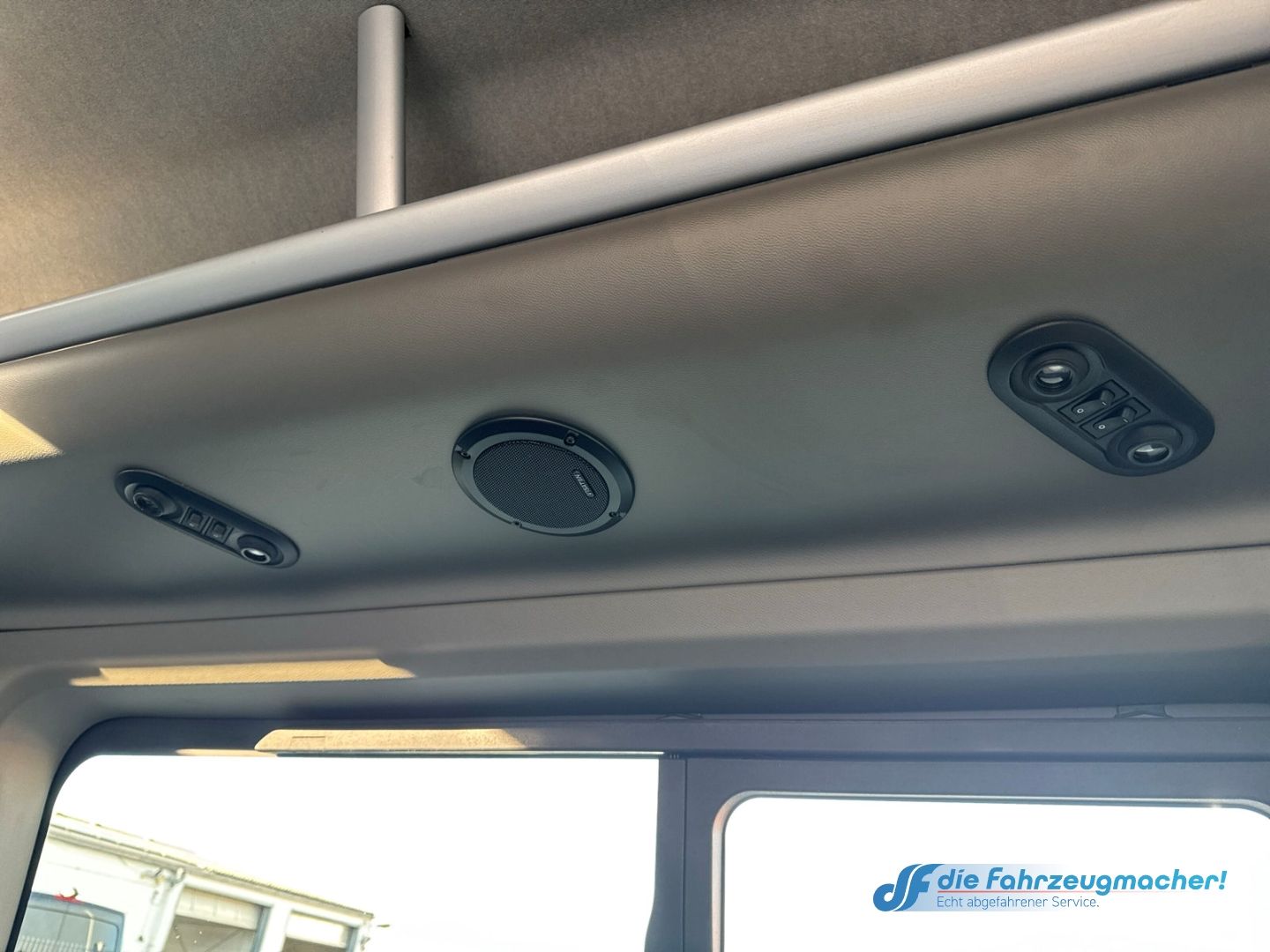 Fahrzeugabbildung Opel Movano PDC BT el.SP ABS Berganfahrass. *8078