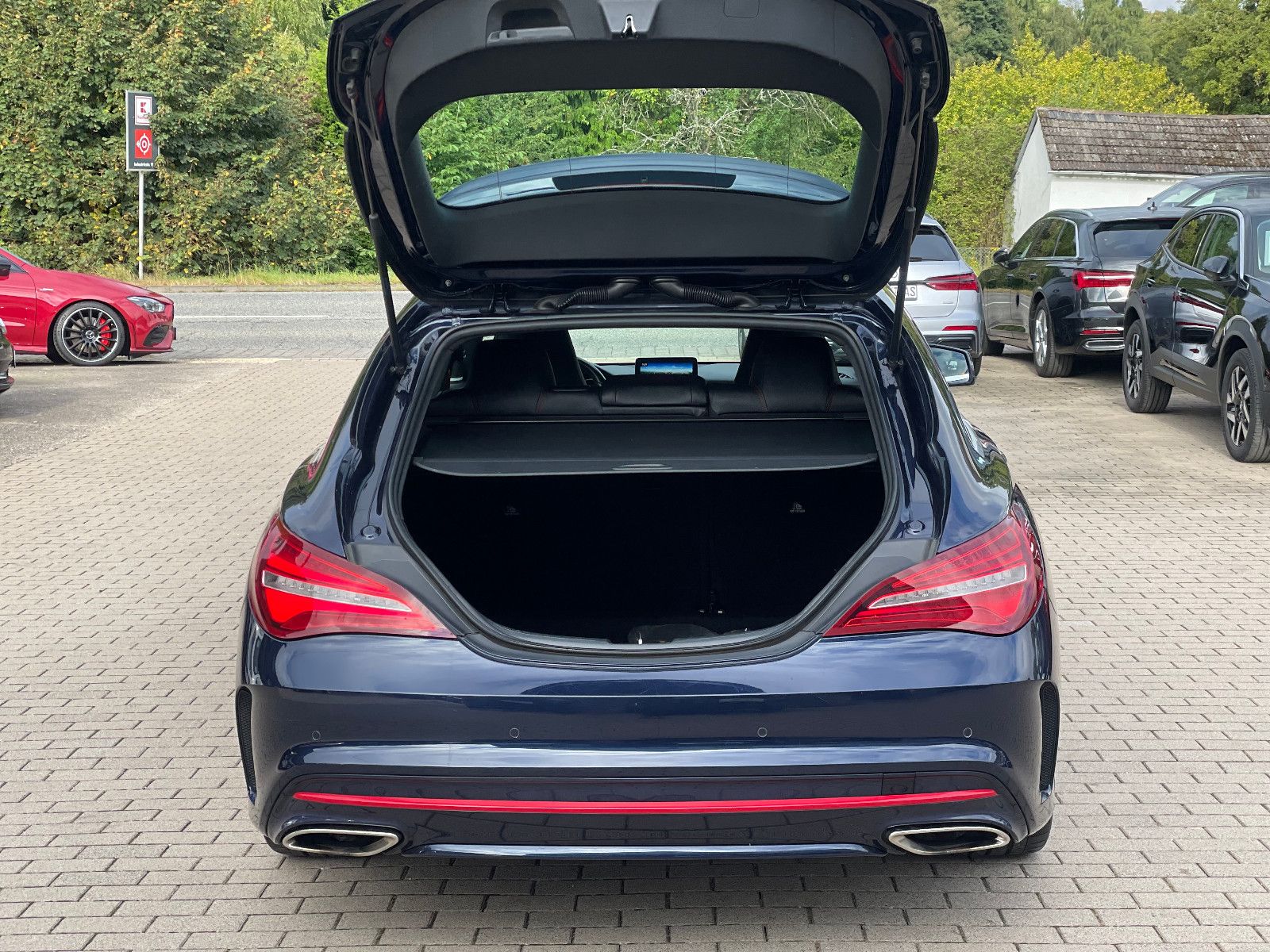 MERCEDES-BENZ CLA 250 Shooting Brake, 2018, Benzin, 218 PS