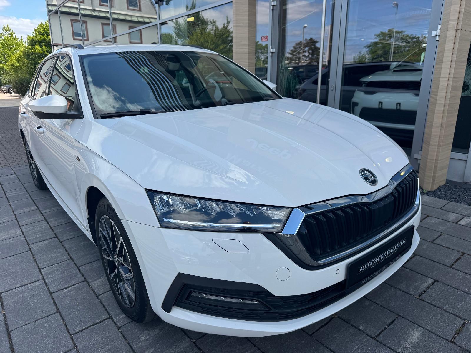 Skoda Octavia~Combi~Lenkrad.Hz~Scheckheft~1.Hand