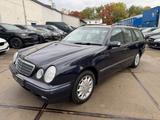 Mercedes-Benz E 240 T ELEGANCE 22000 Km Original. Garantie - Mercedes-Benz E 240 Gebrauchtwagen