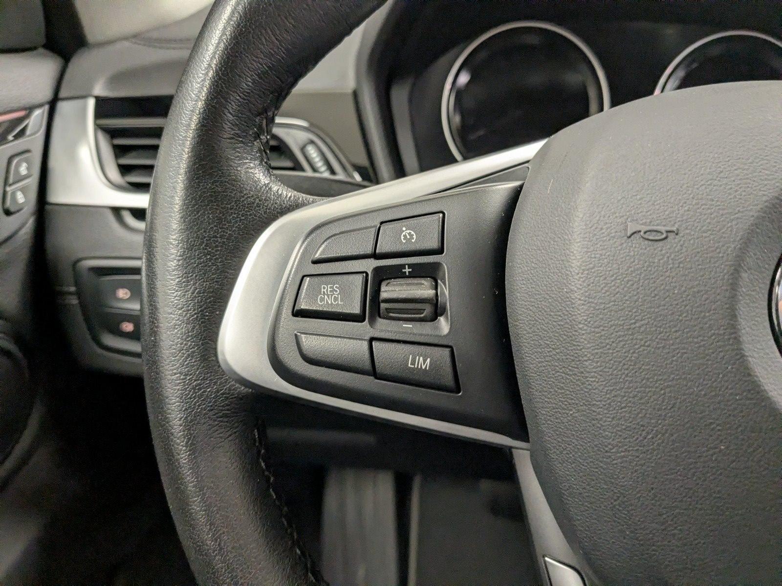 BMW X1 xDrive20d Sport Line HUD RFK DA PA NAVI LED P, миниатюра 11