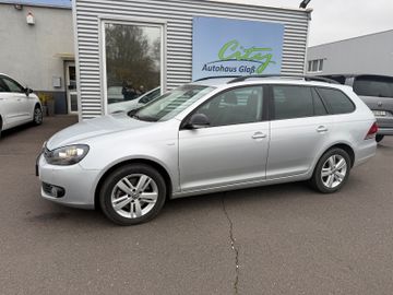 Volkswagen Golf VI Var. Match 2.0TDI+Kamera+AHK+Navi+SHZ+