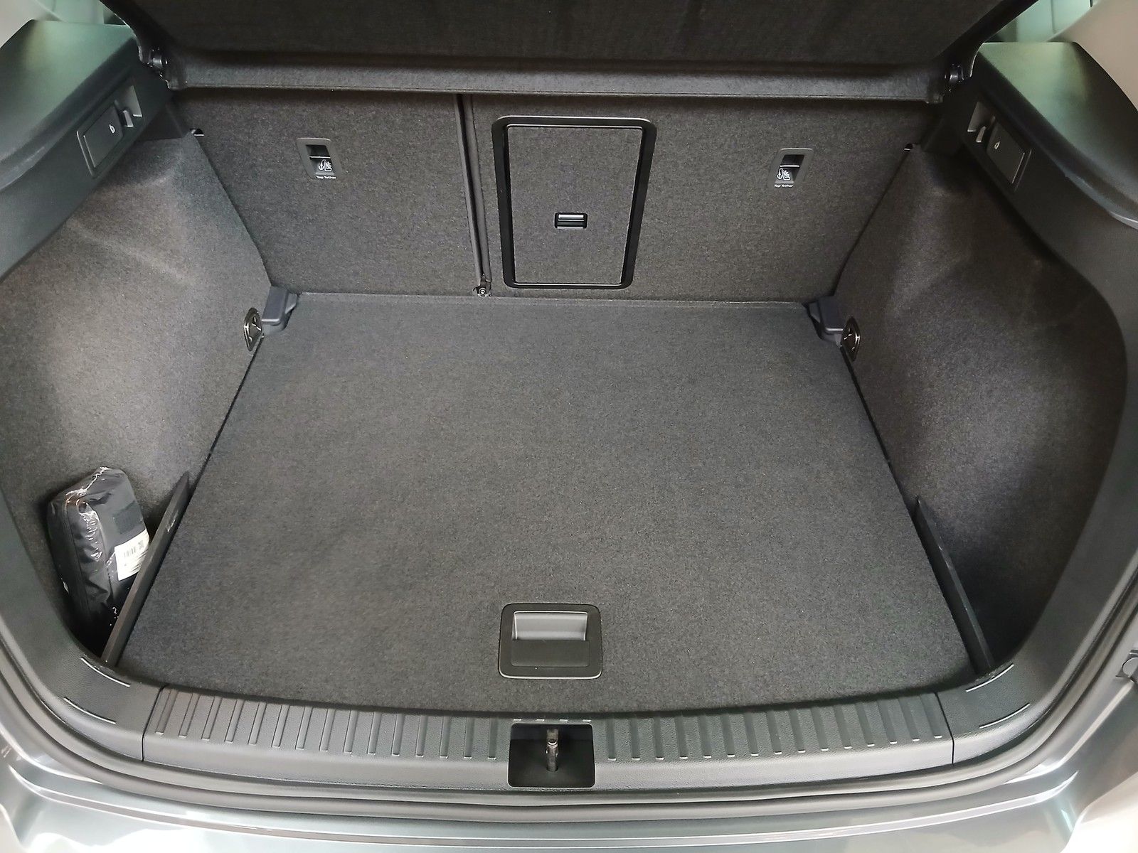 Fahrzeugabbildung SEAT Ateca Style 1.0 TSI +AHK +LED +LaneAssist +Klima