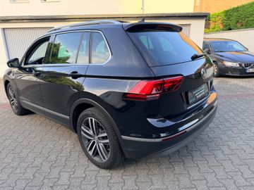 Volkswagen Tiguan - 4