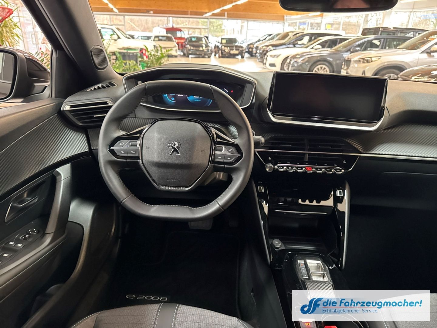 Fahrzeugabbildung Peugeot 2008 e- Allure Pack Navi LED Apple CarPlay Andro